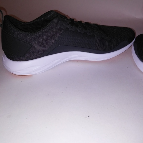 Reebok Sneakers - Picture 7 of 8